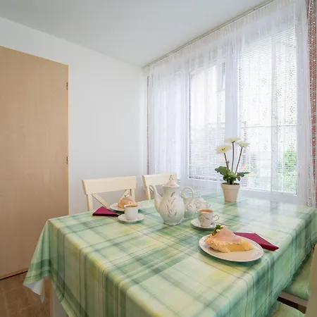 Holiday Hetlin By Interhome